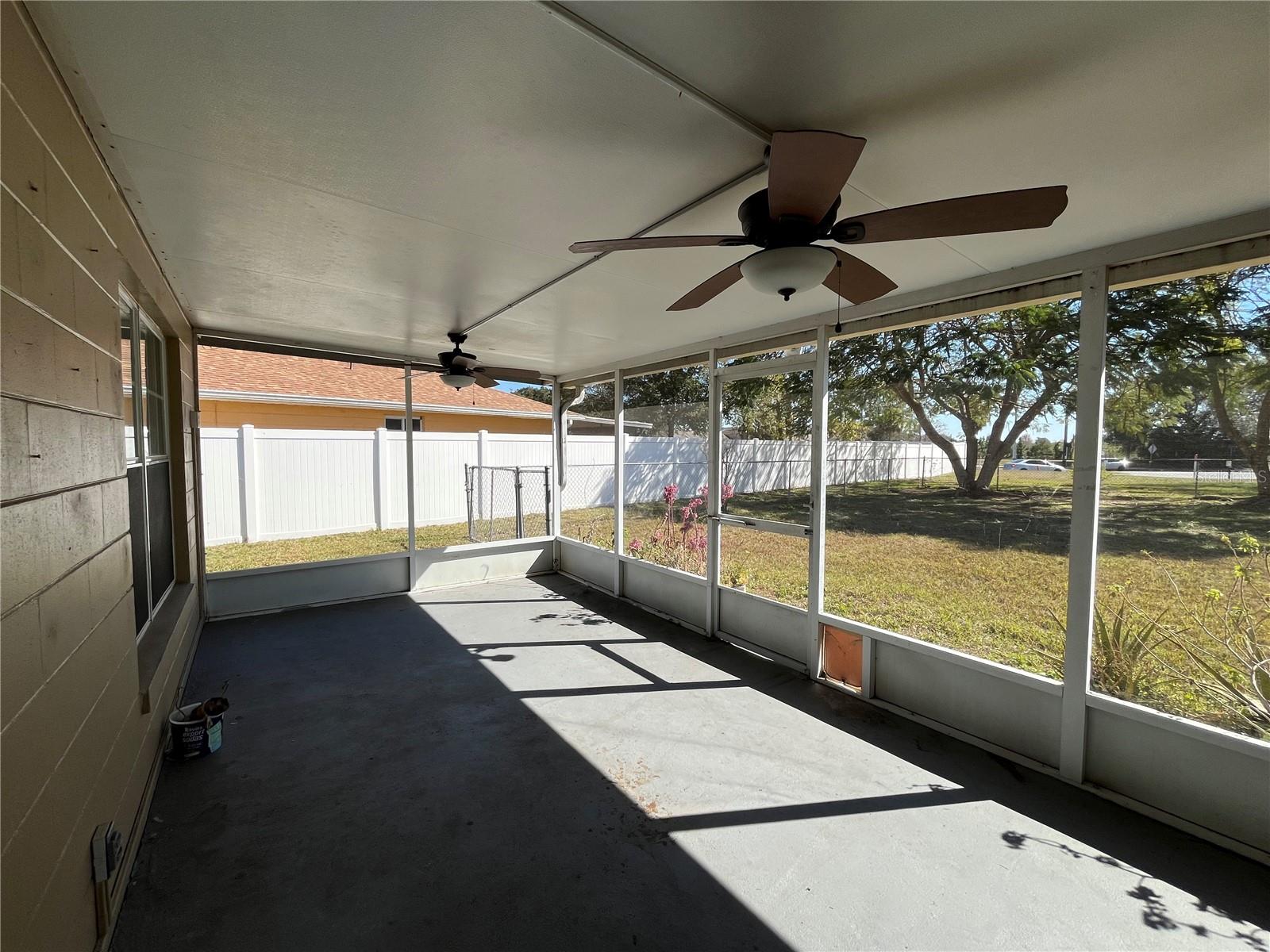 Image 21 of 22 For 12255 Florida Woods Lane