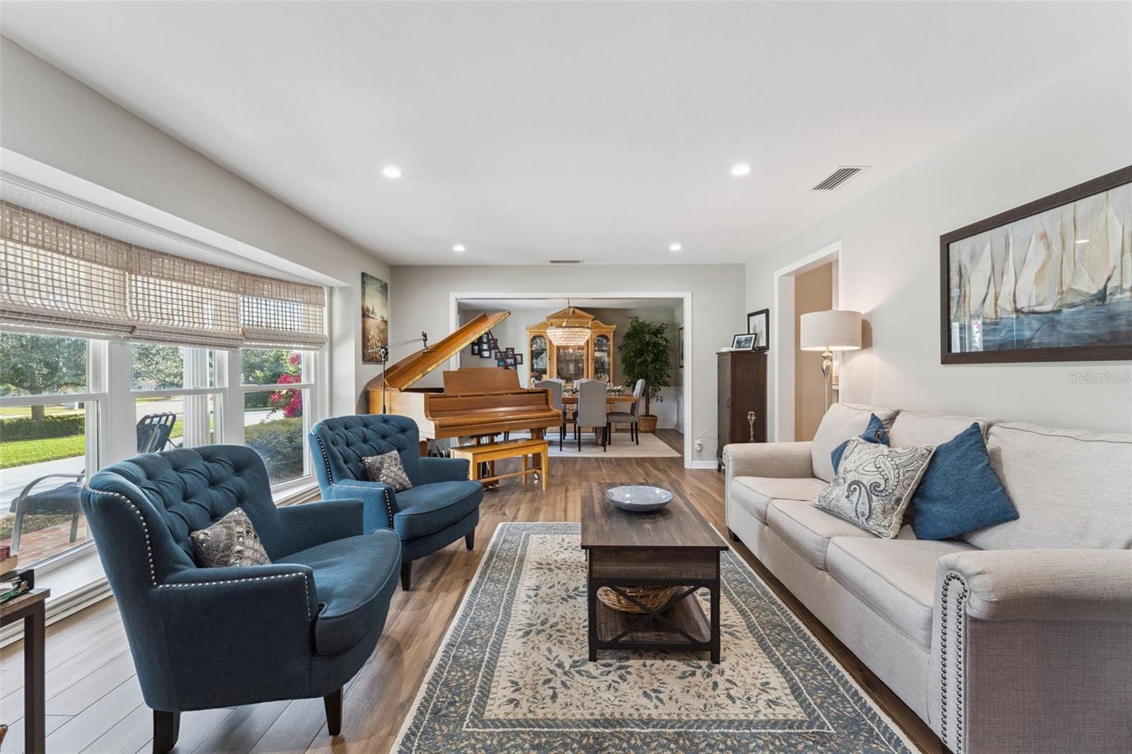 Image 7 of 54 For 6204 Donegal Drive