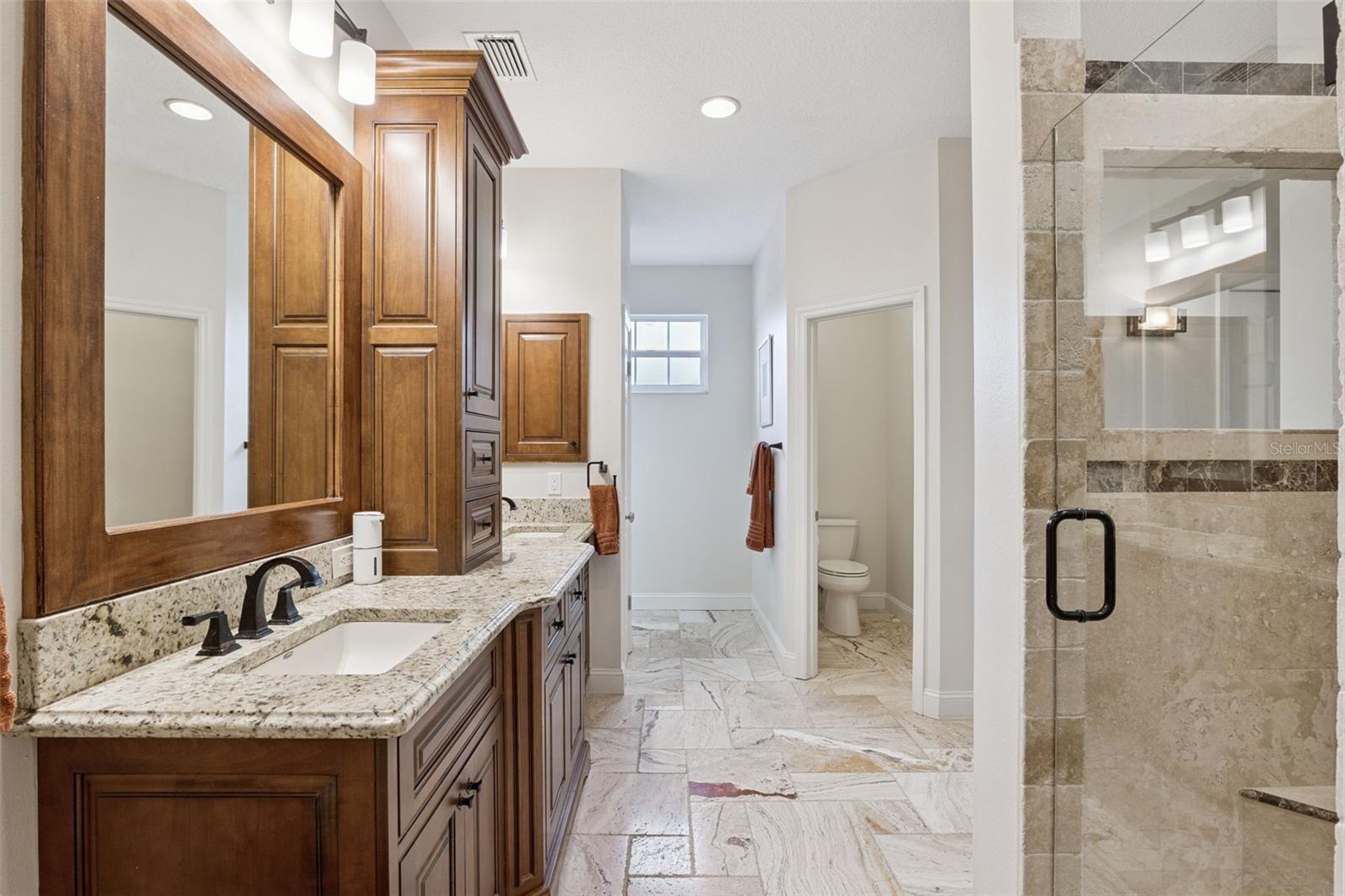 Image 23 of 73 For 2220 Kildare Drive