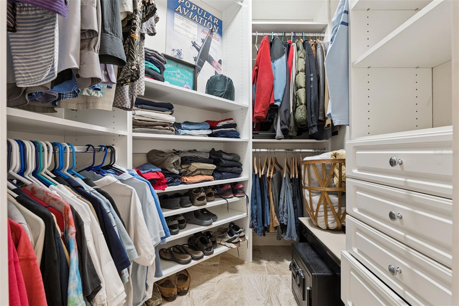 Image 25 of 73 For 2220 Kildare Drive