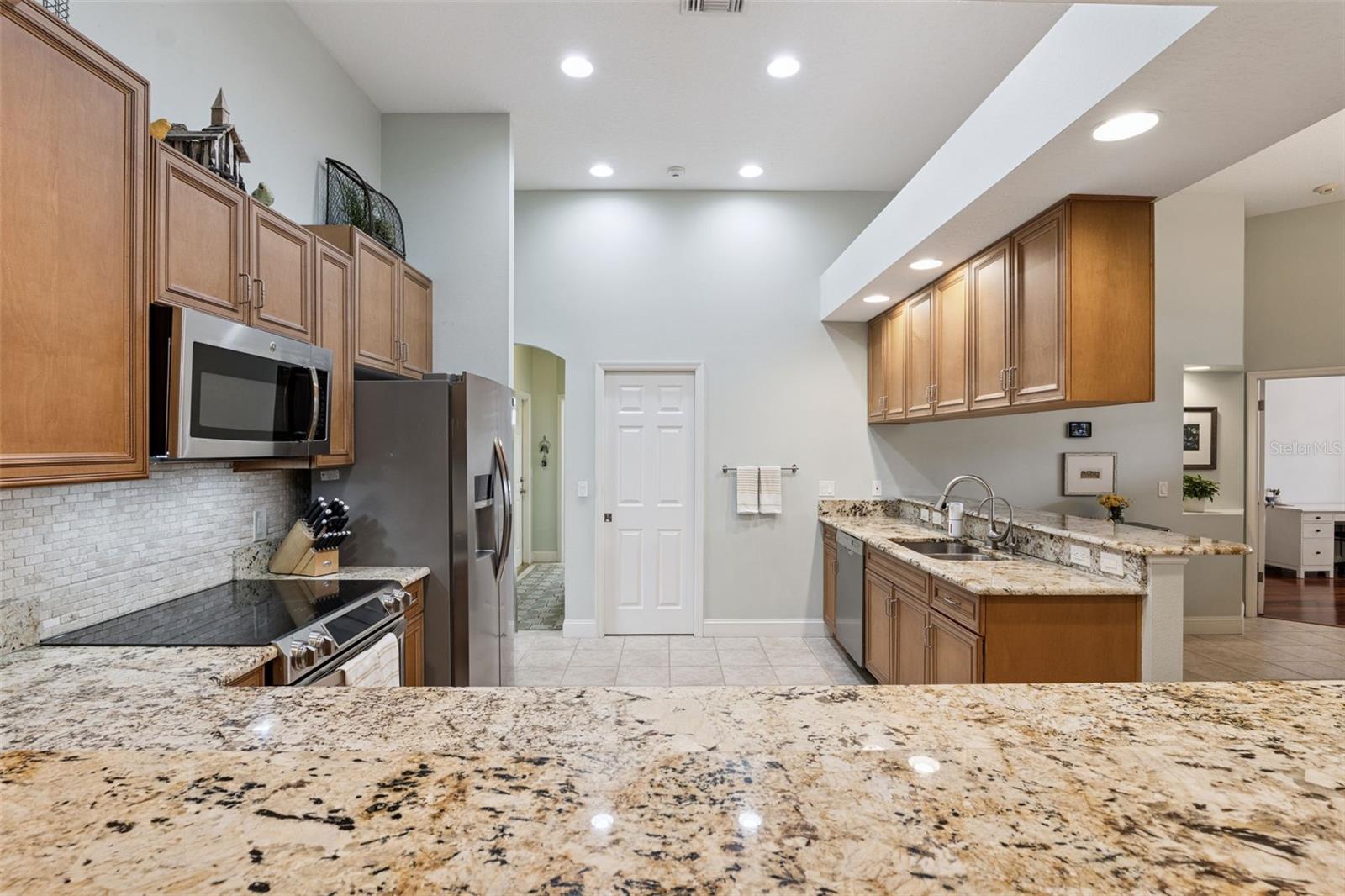 Image 3 of 73 For 2220 Kildare Drive