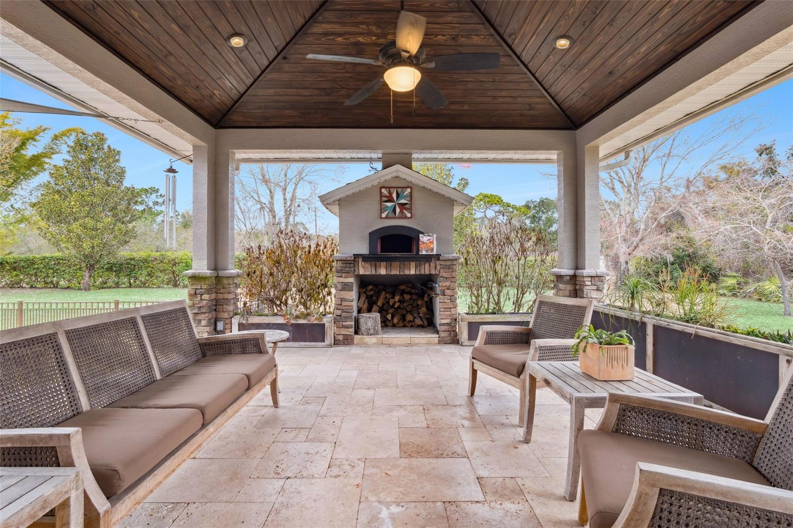 Image 36 of 73 For 2220 Kildare Drive