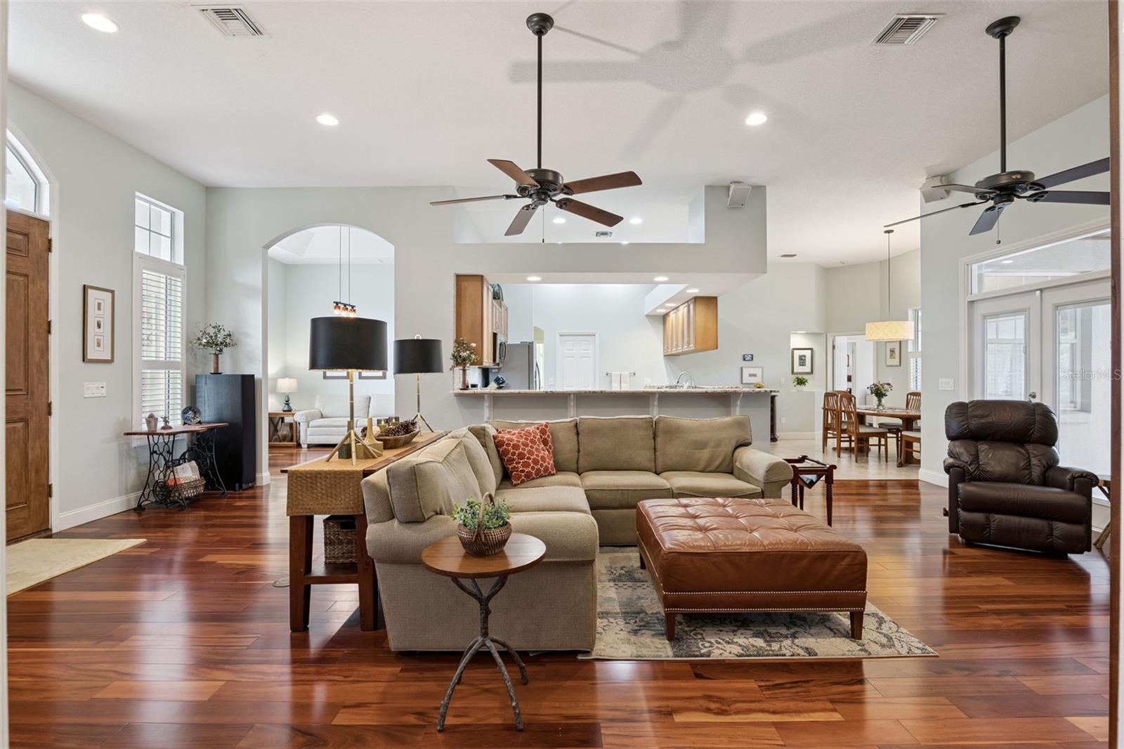 Image 4 of 73 For 2220 Kildare Drive