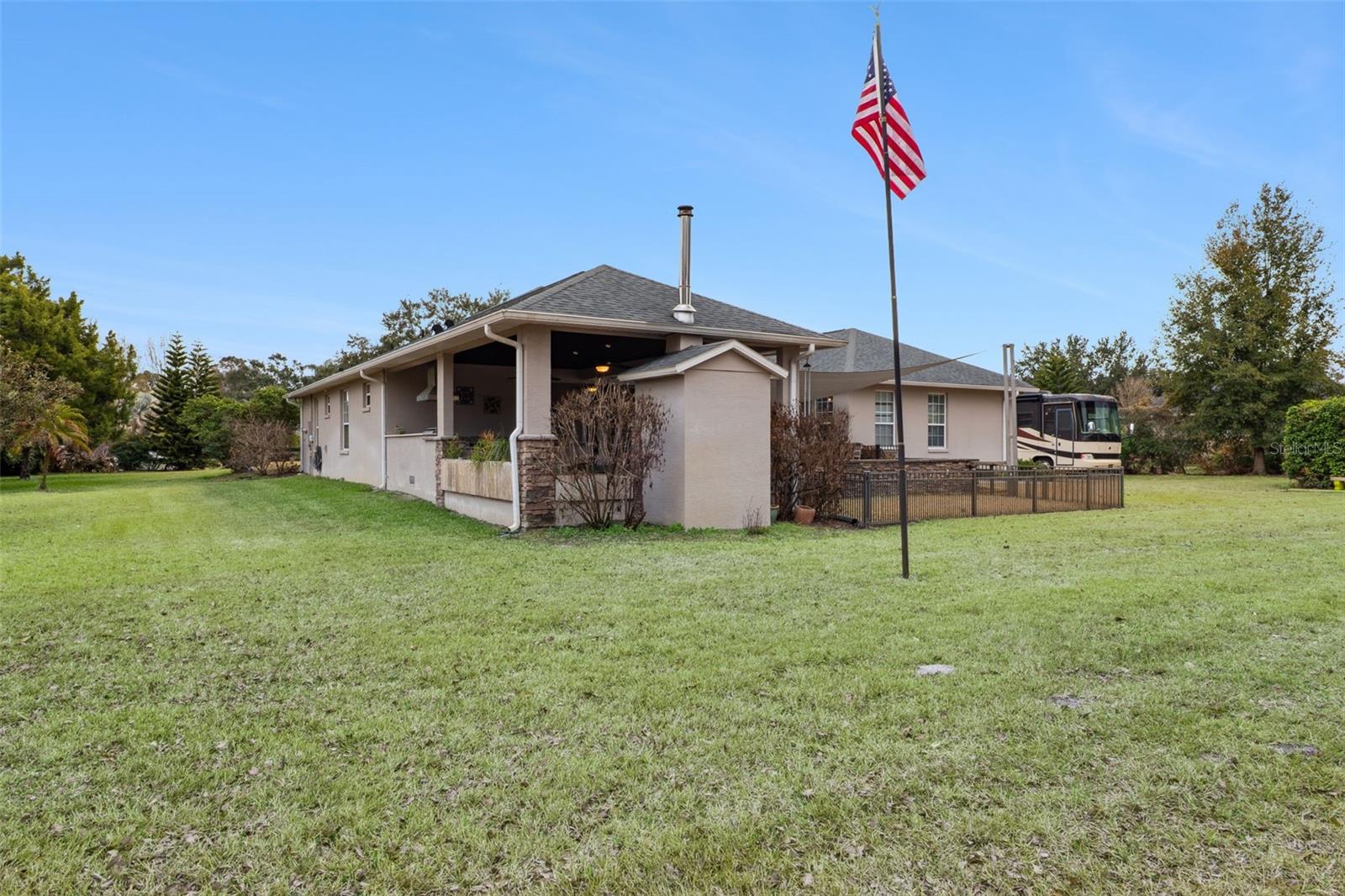 Image 48 of 73 For 2220 Kildare Drive