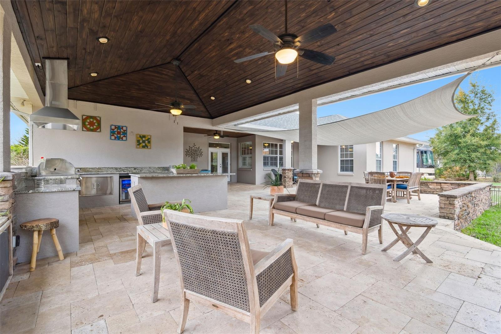 Image 5 of 73 For 2220 Kildare Drive