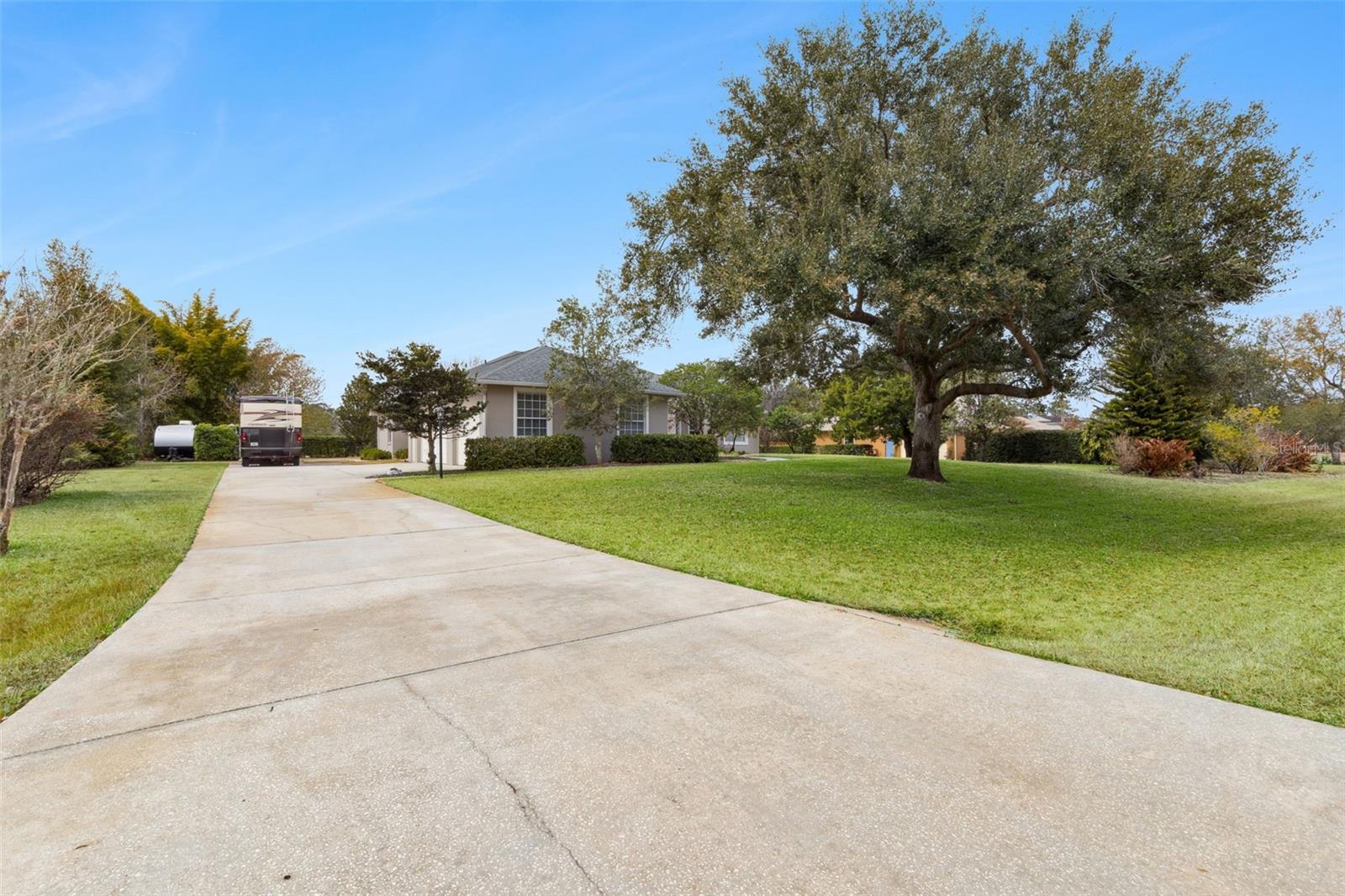 Image 54 of 73 For 2220 Kildare Drive