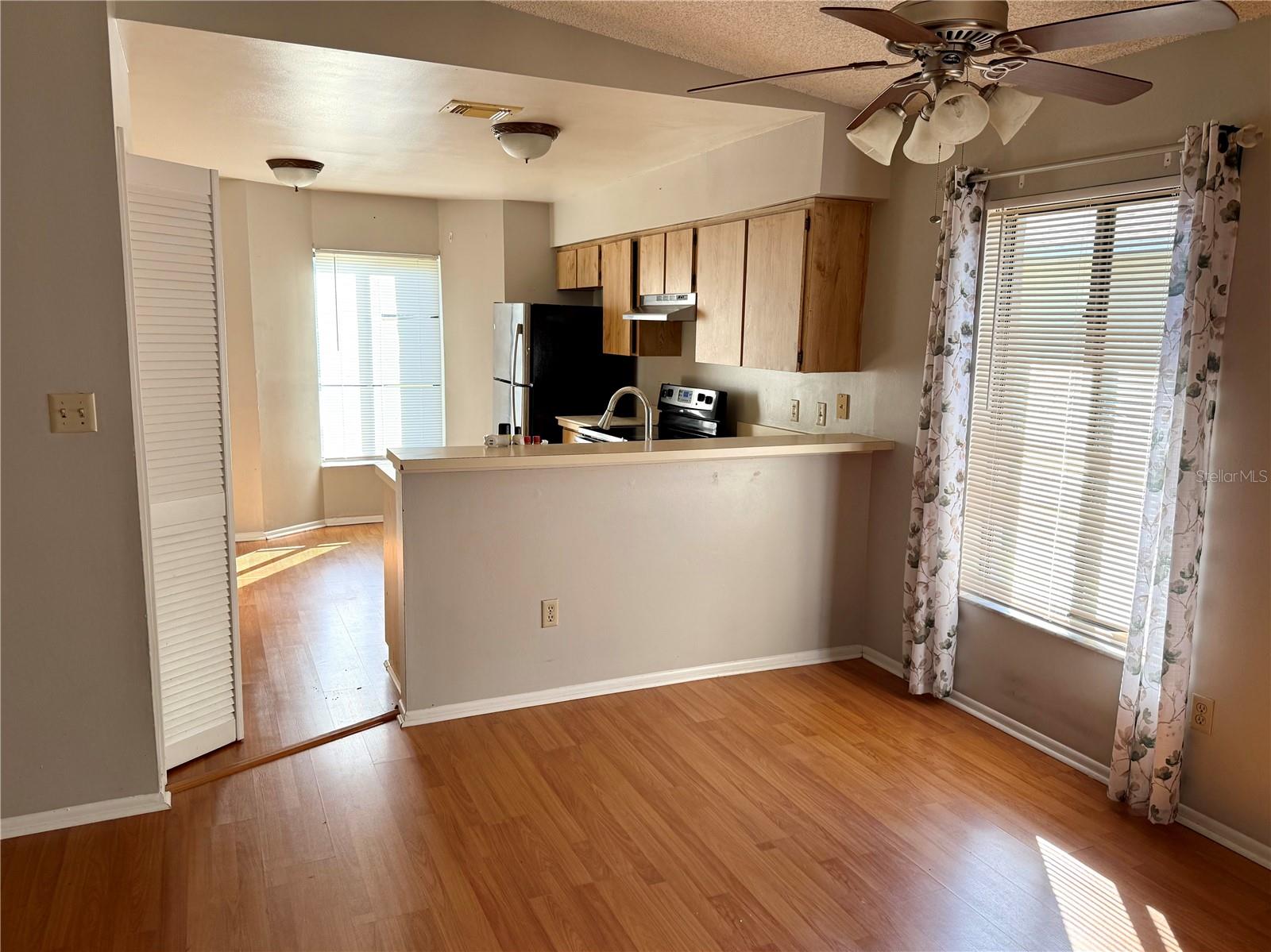 Image 2 of 11 For 3224 Albin Lane