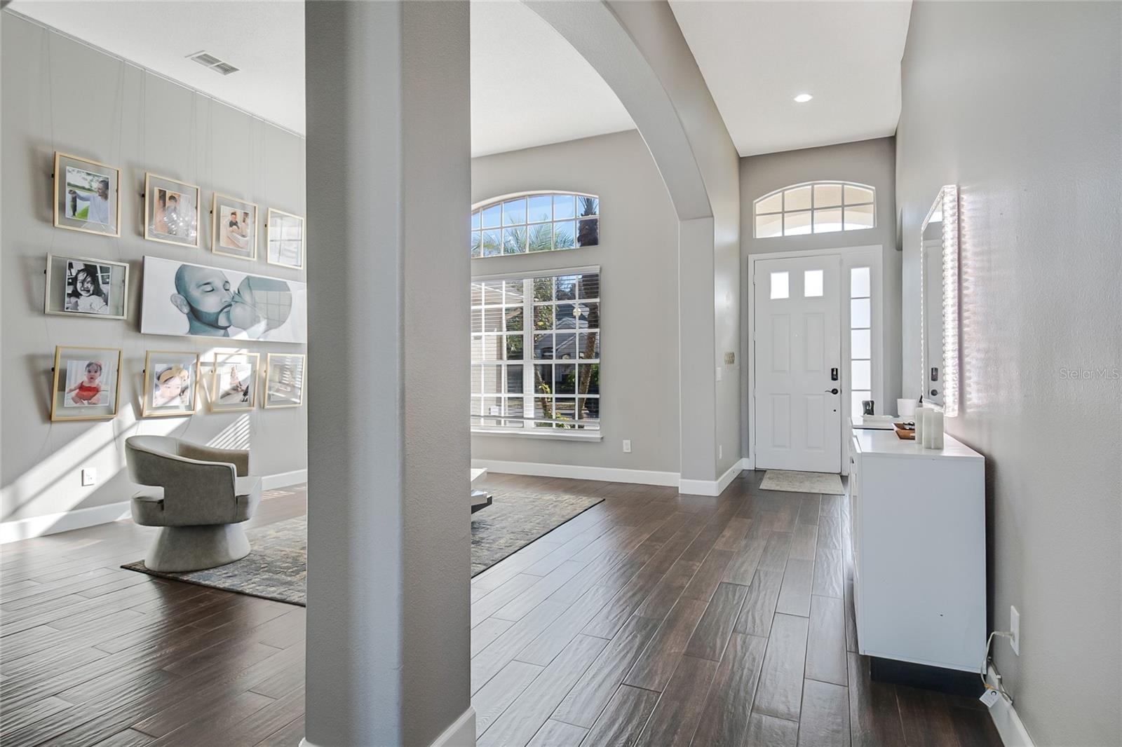 Image 16 of 68 For 13927 Magnolia Glen Circle