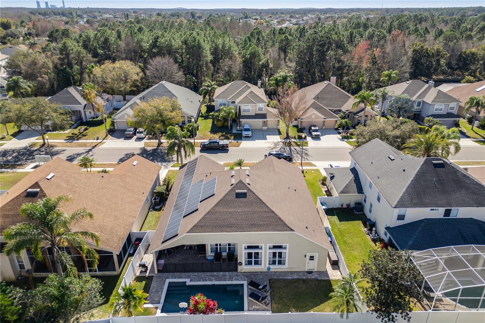 Image 5 of 68 For 13927 Magnolia Glen Circle