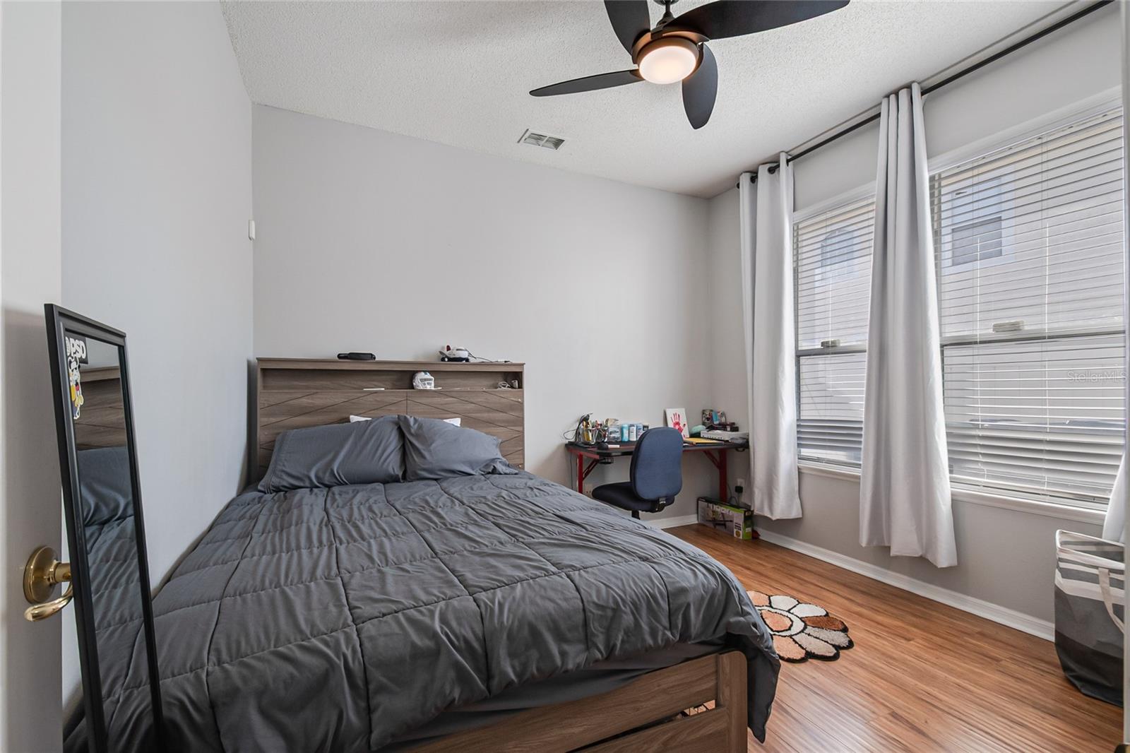 Image 50 of 68 For 13927 Magnolia Glen Circle