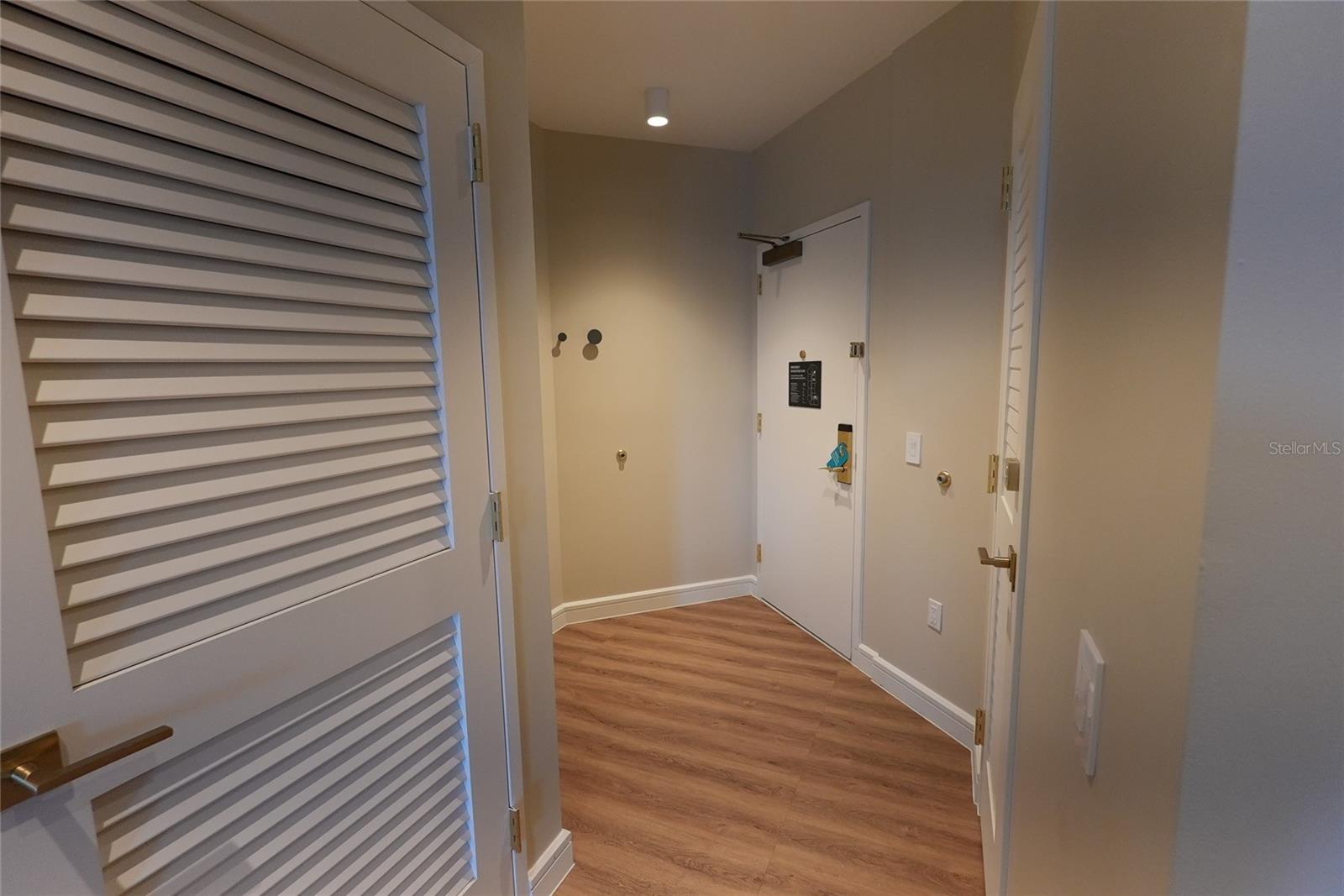 Image 32 of 90 For 3151 Sunset Walk Drive 502