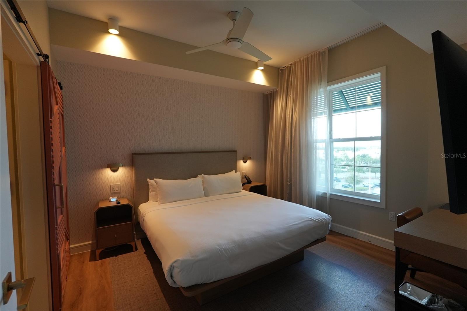 Image 49 of 90 For 3151 Sunset Walk Drive 502