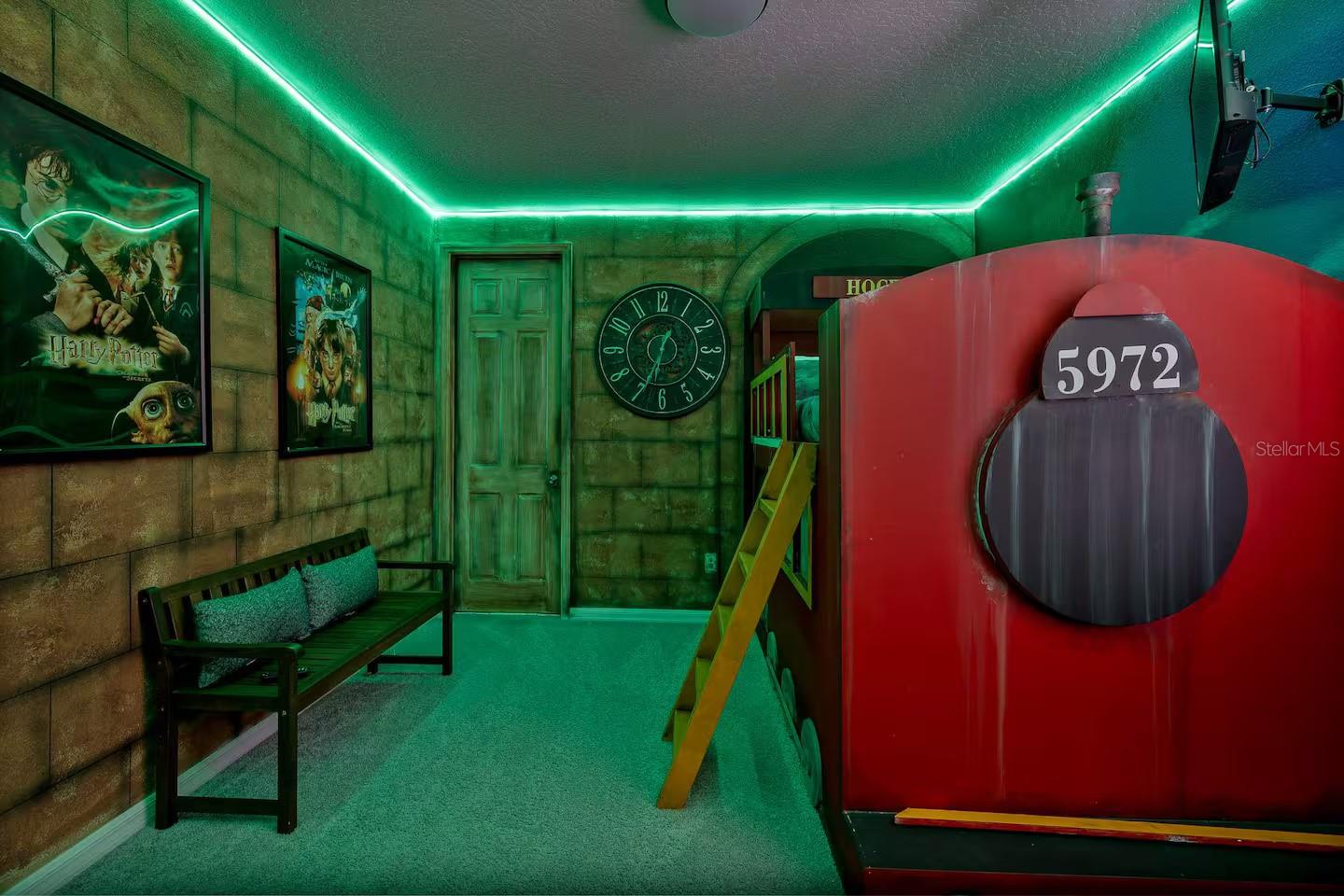 Image 23 of 76 For 1568 Nassau Point Trail