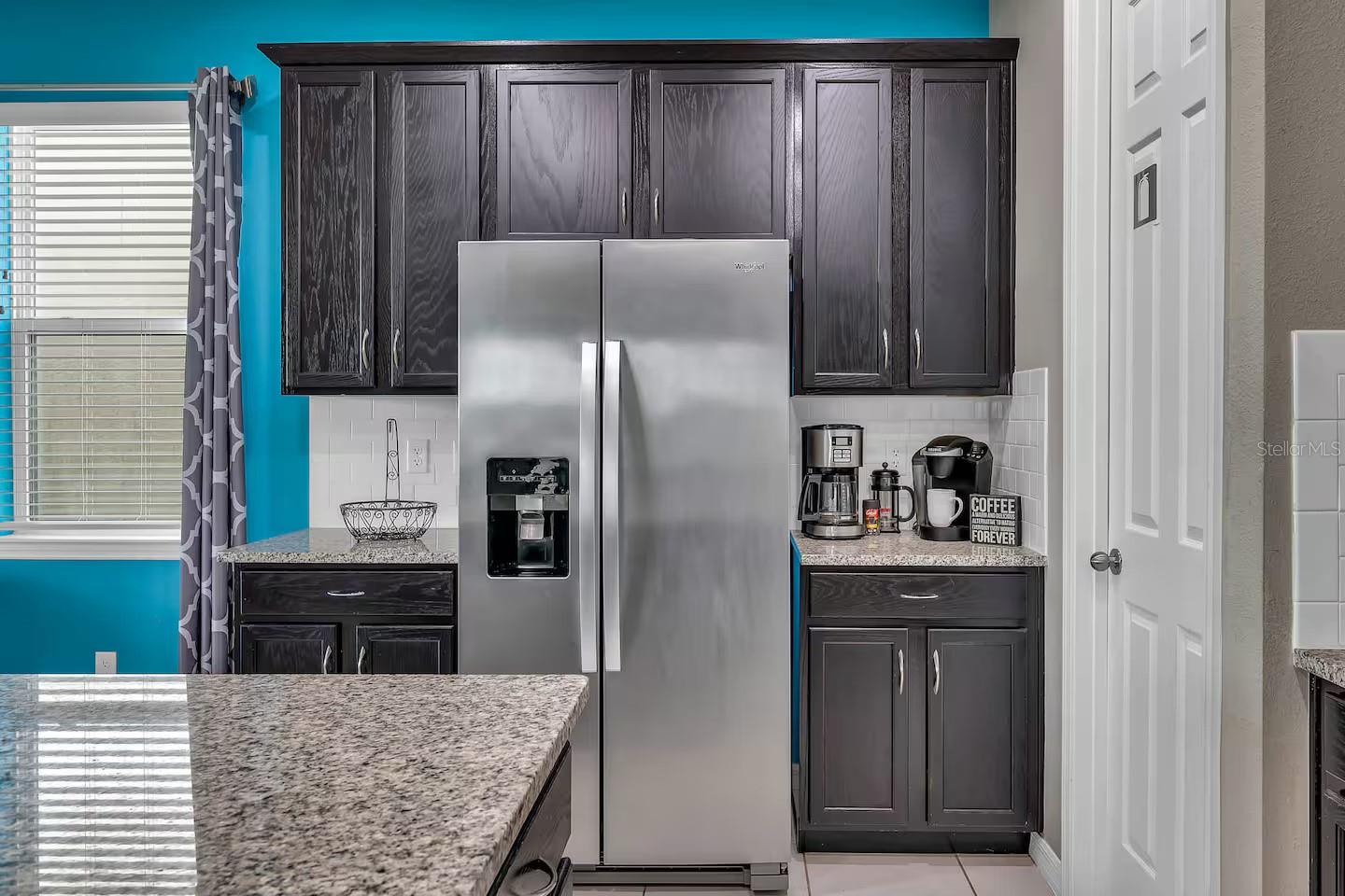 Image 45 of 76 For 1568 Nassau Point Trail