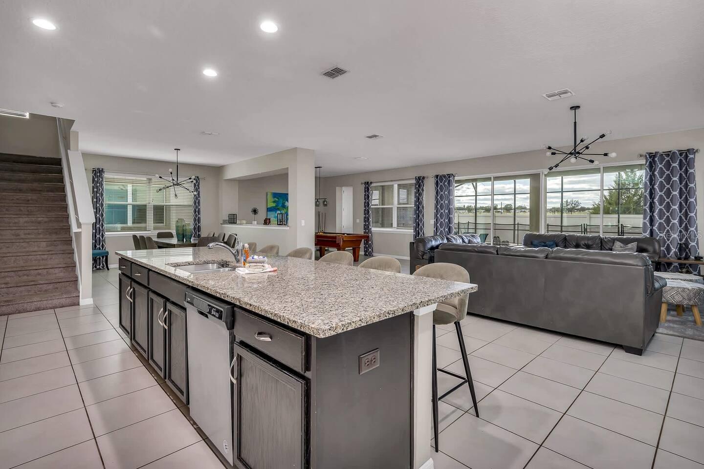 Image 5 of 76 For 1568 Nassau Point Trail