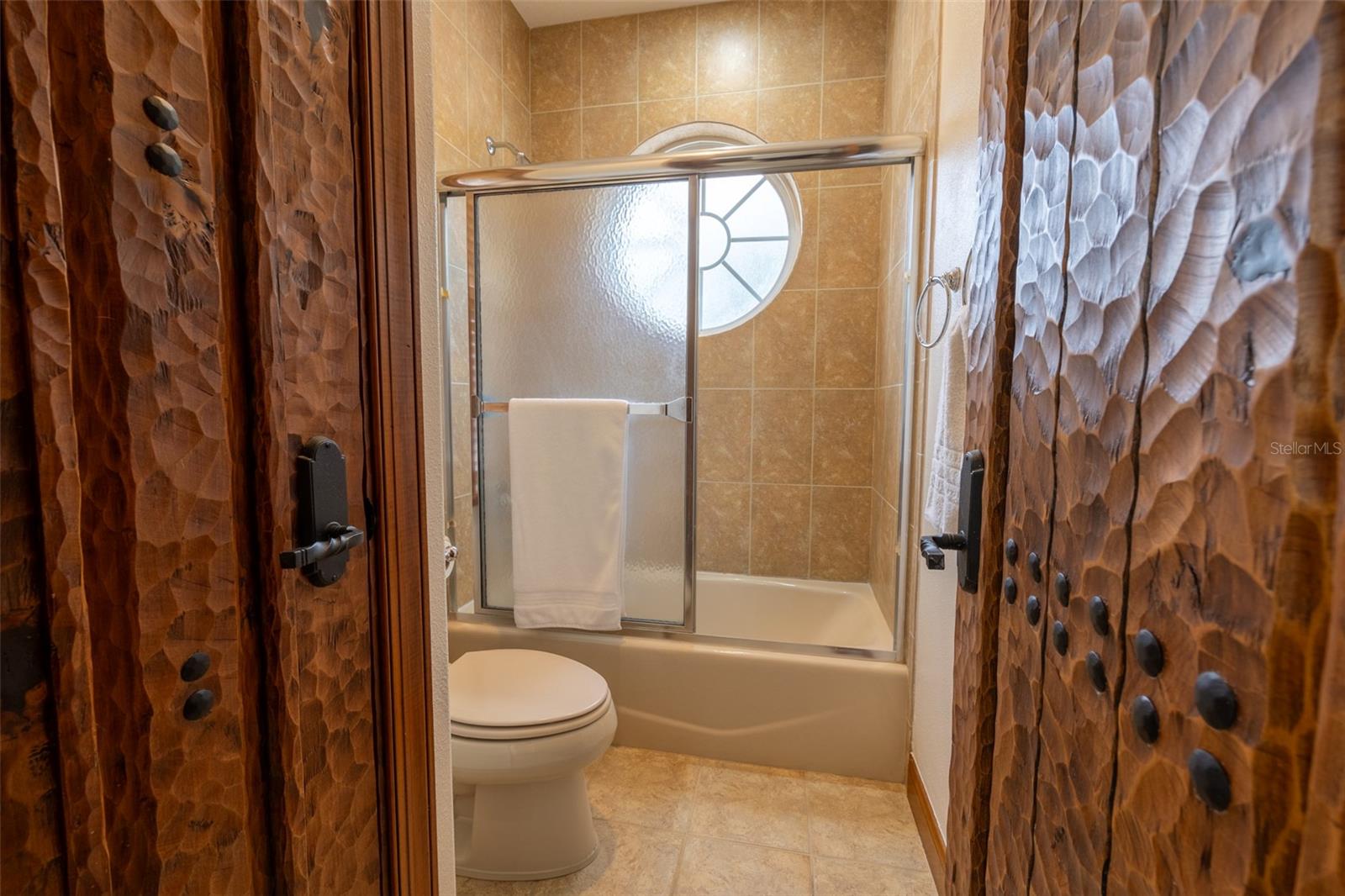 Image 56 of 80 For 543 Isleworth Close