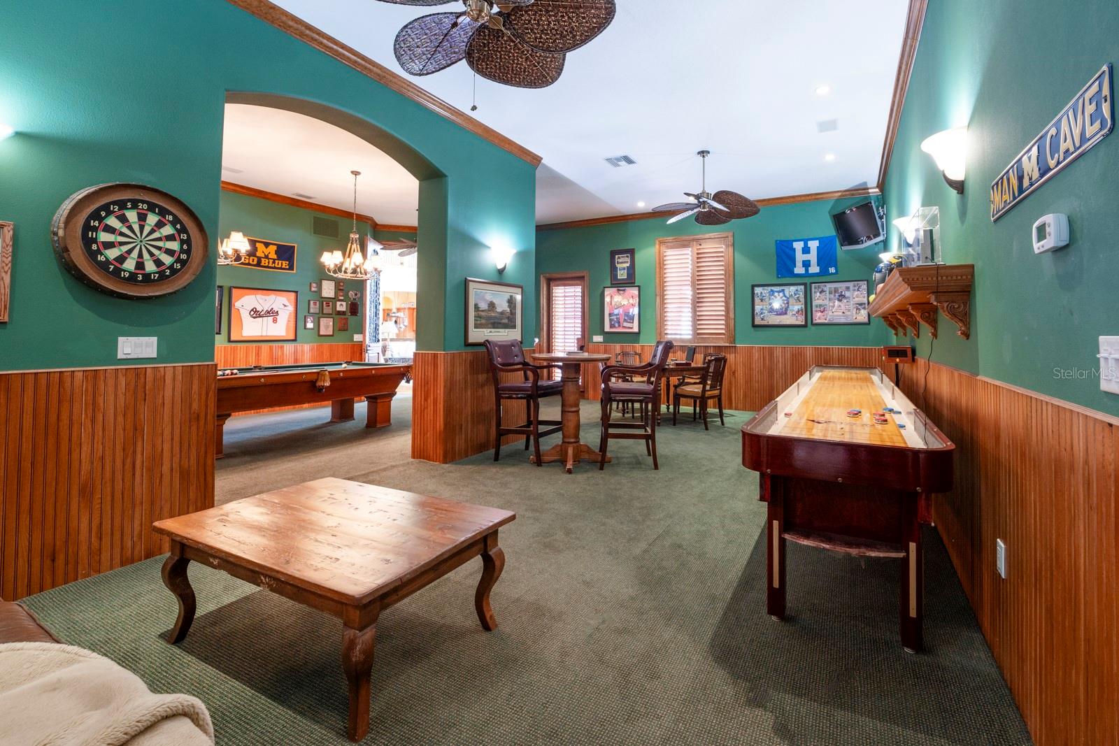 Image 7 of 80 For 543 Isleworth Close