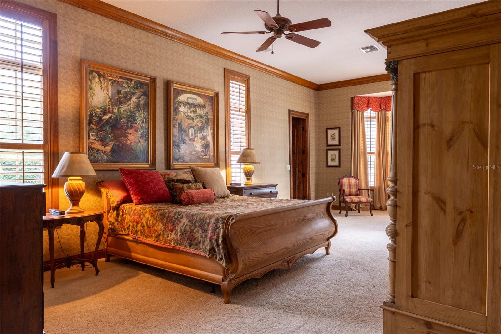 Image 79 of 80 For 543 Isleworth Close