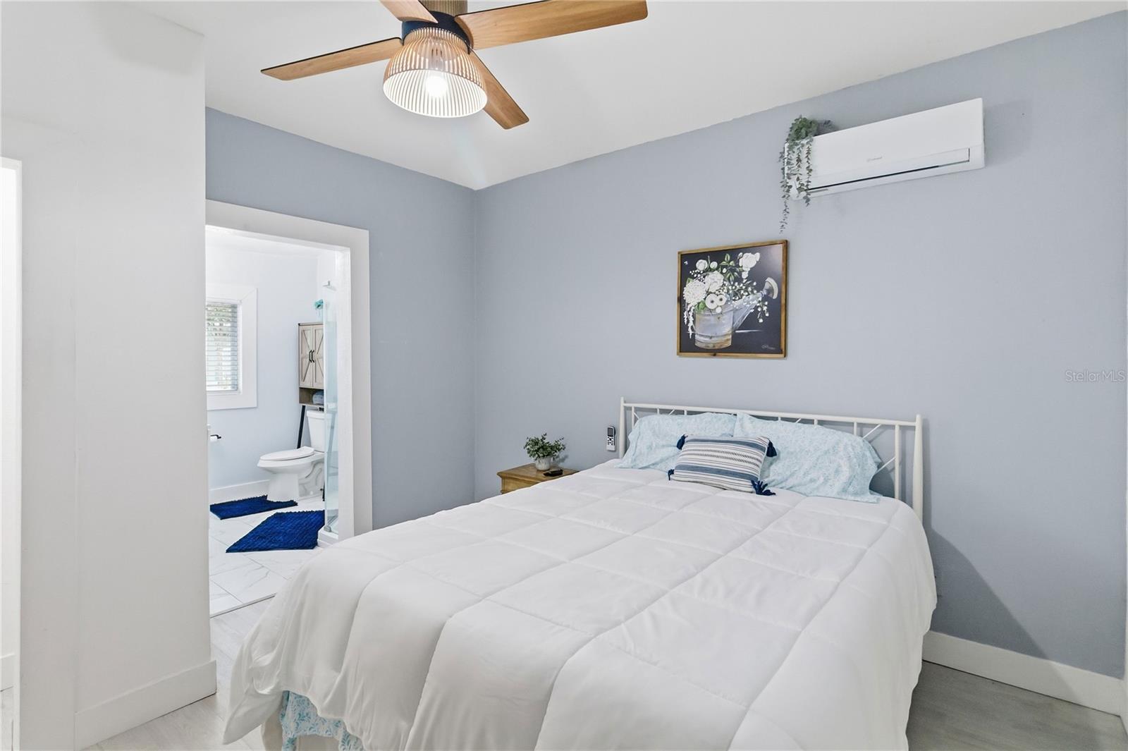 Image 25 of 66 For 538 Parramore Avenue