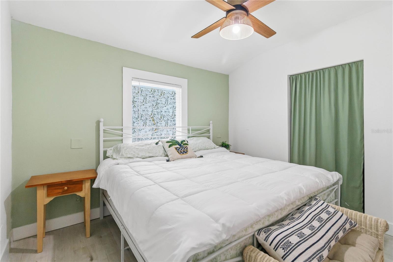 Image 32 of 66 For 538 Parramore Avenue