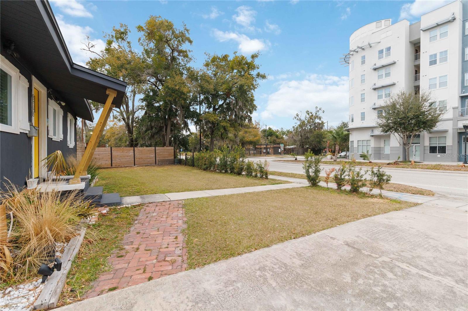 Image 4 of 66 For 538 Parramore Avenue