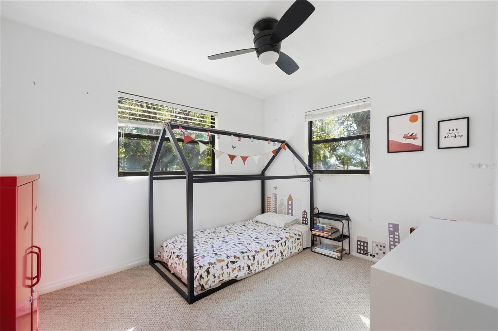 Image 19 of 44 For 112 Alexandria Avenue