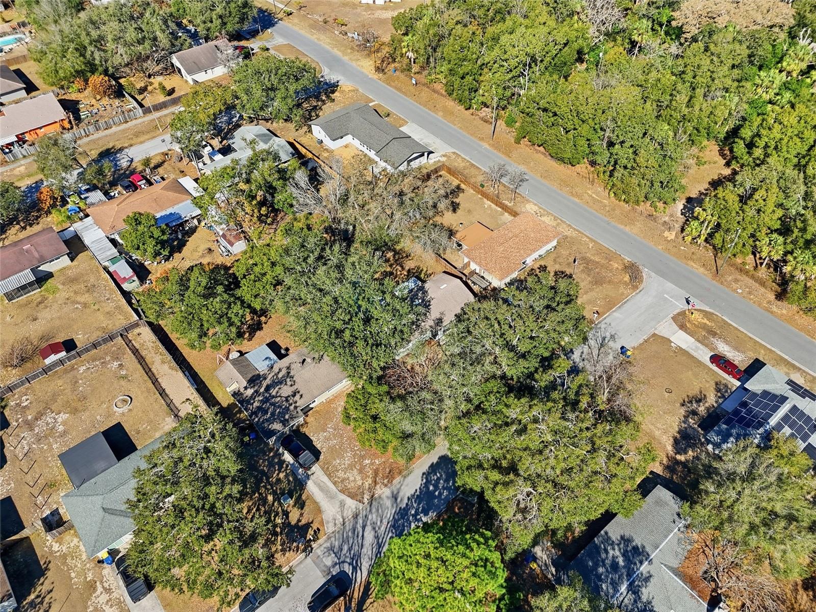 Image 39 of 44 For 112 Alexandria Avenue