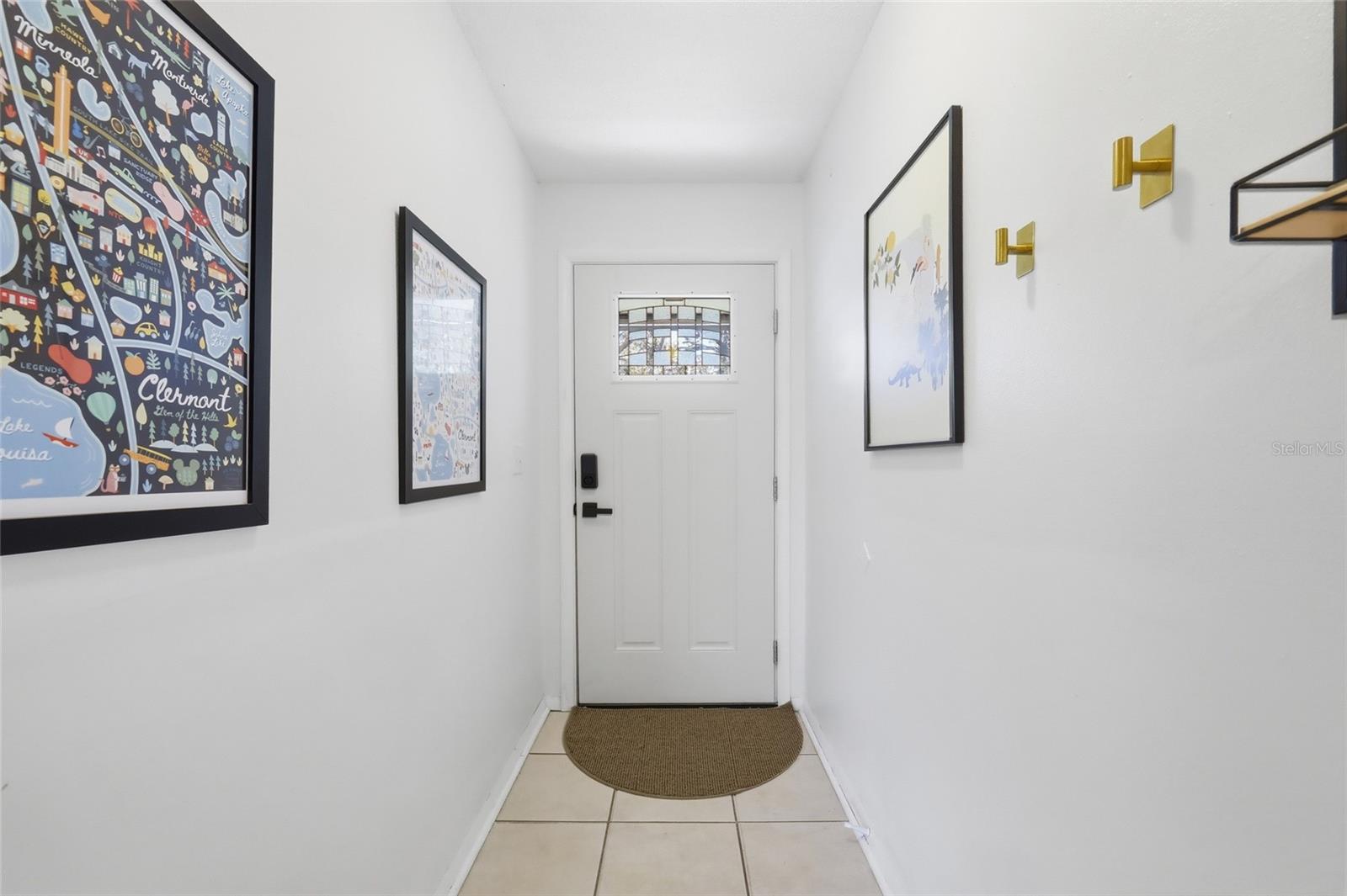 Image 6 of 44 For 112 Alexandria Avenue