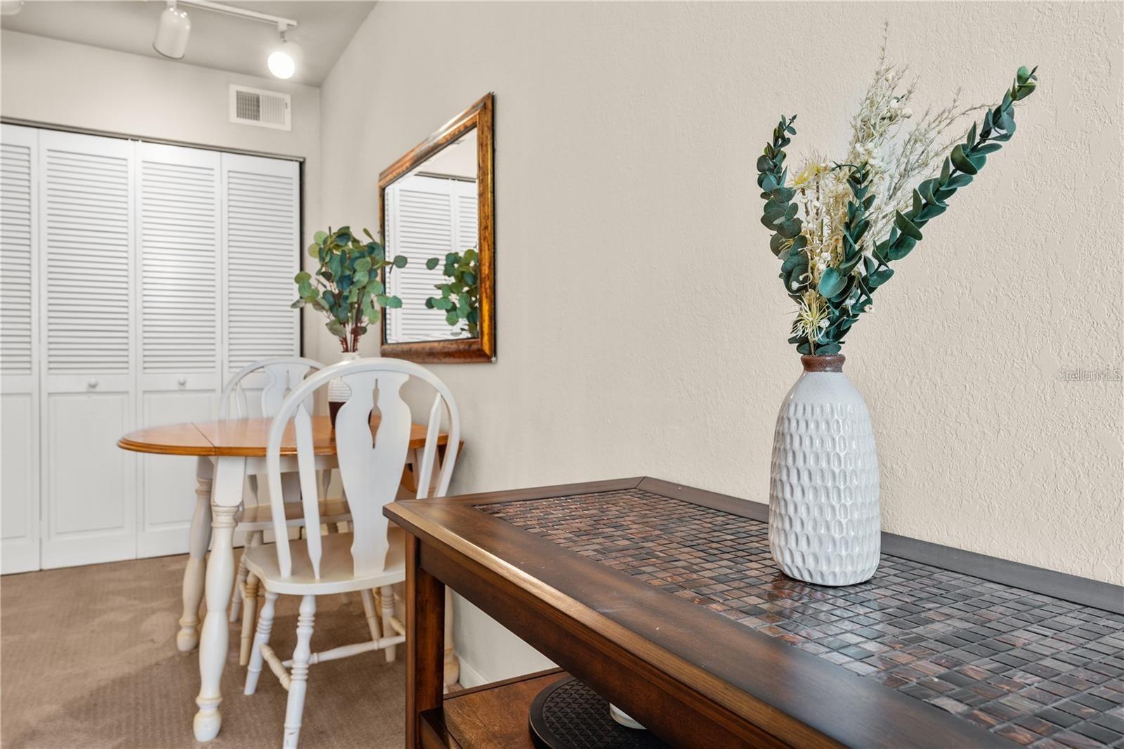 Image 10 of 23 For 9117 Lee Vista Boulevard 608