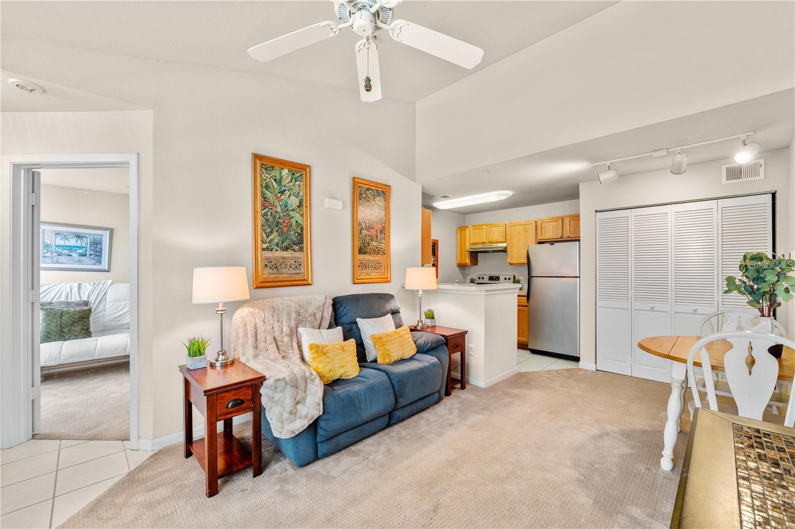 Image 12 of 23 For 9117 Lee Vista Boulevard 608