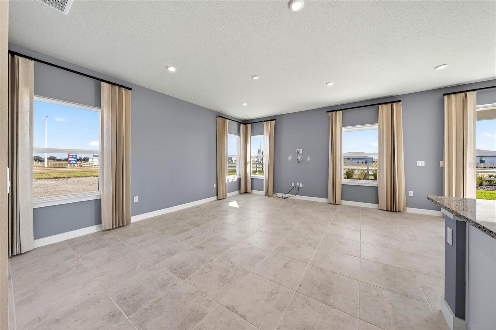 Image 10 of 88 For 6408 Domizio Drive