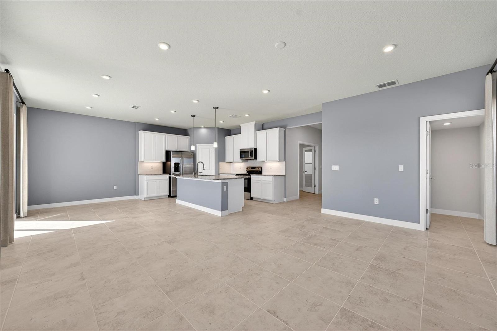 Image 11 of 88 For 6408 Domizio Drive