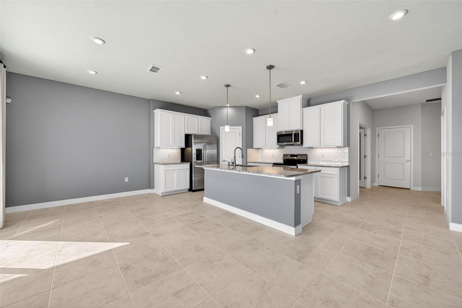 Image 12 of 88 For 6408 Domizio Drive