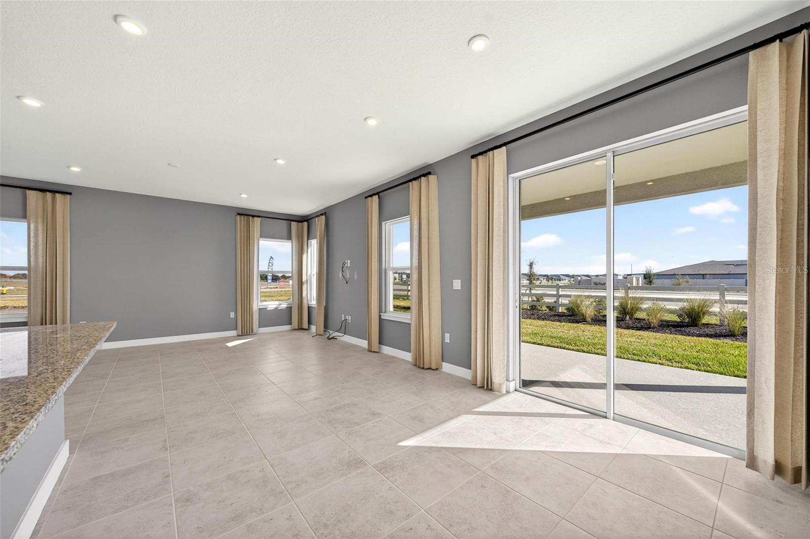 Image 14 of 88 For 6408 Domizio Drive