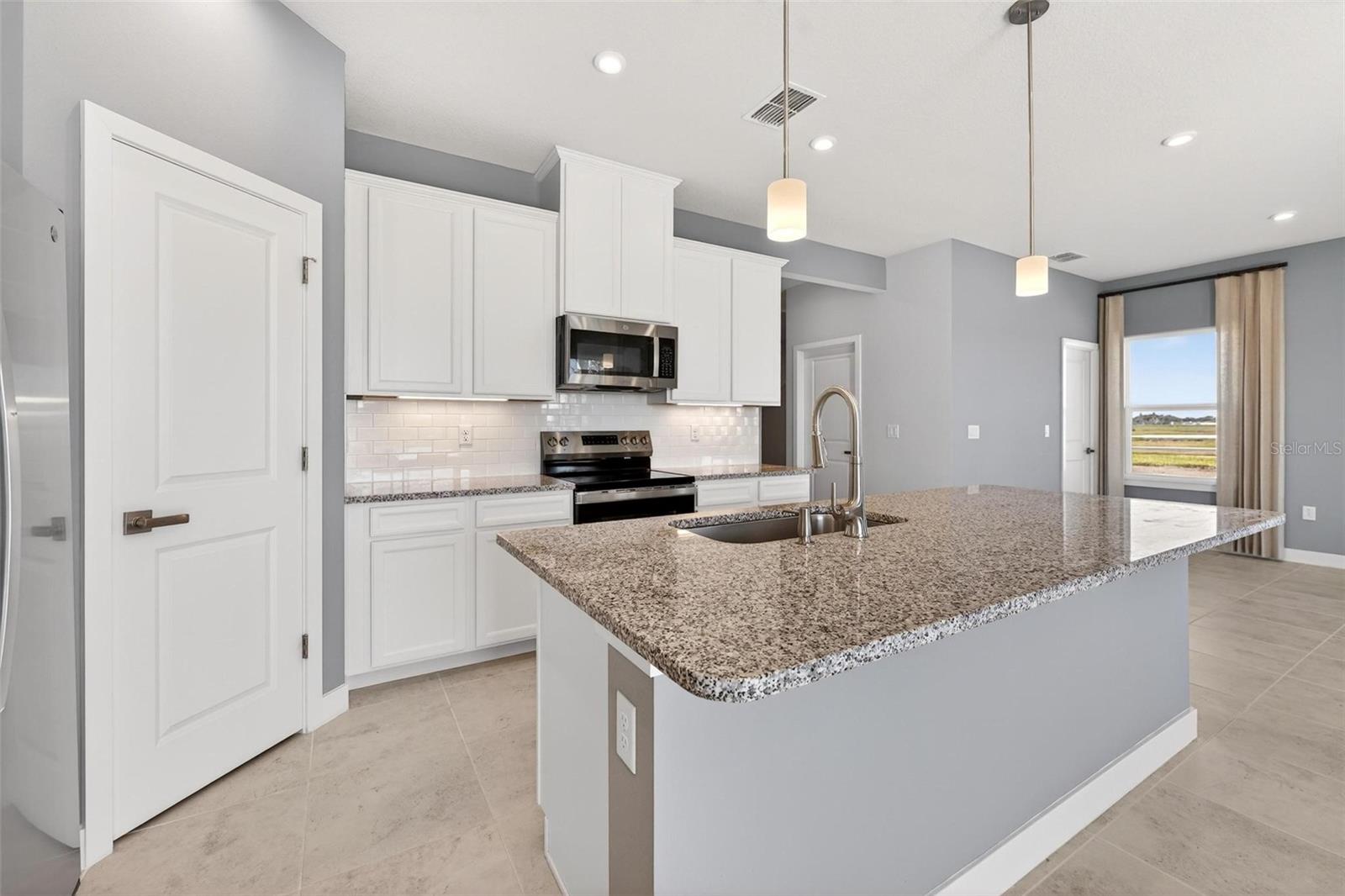 Image 16 of 88 For 6408 Domizio Drive