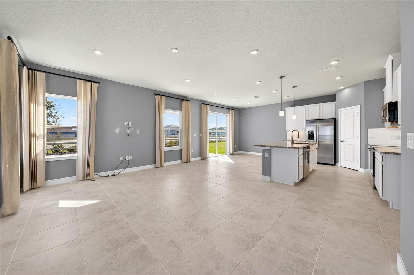 Image 17 of 88 For 6408 Domizio Drive