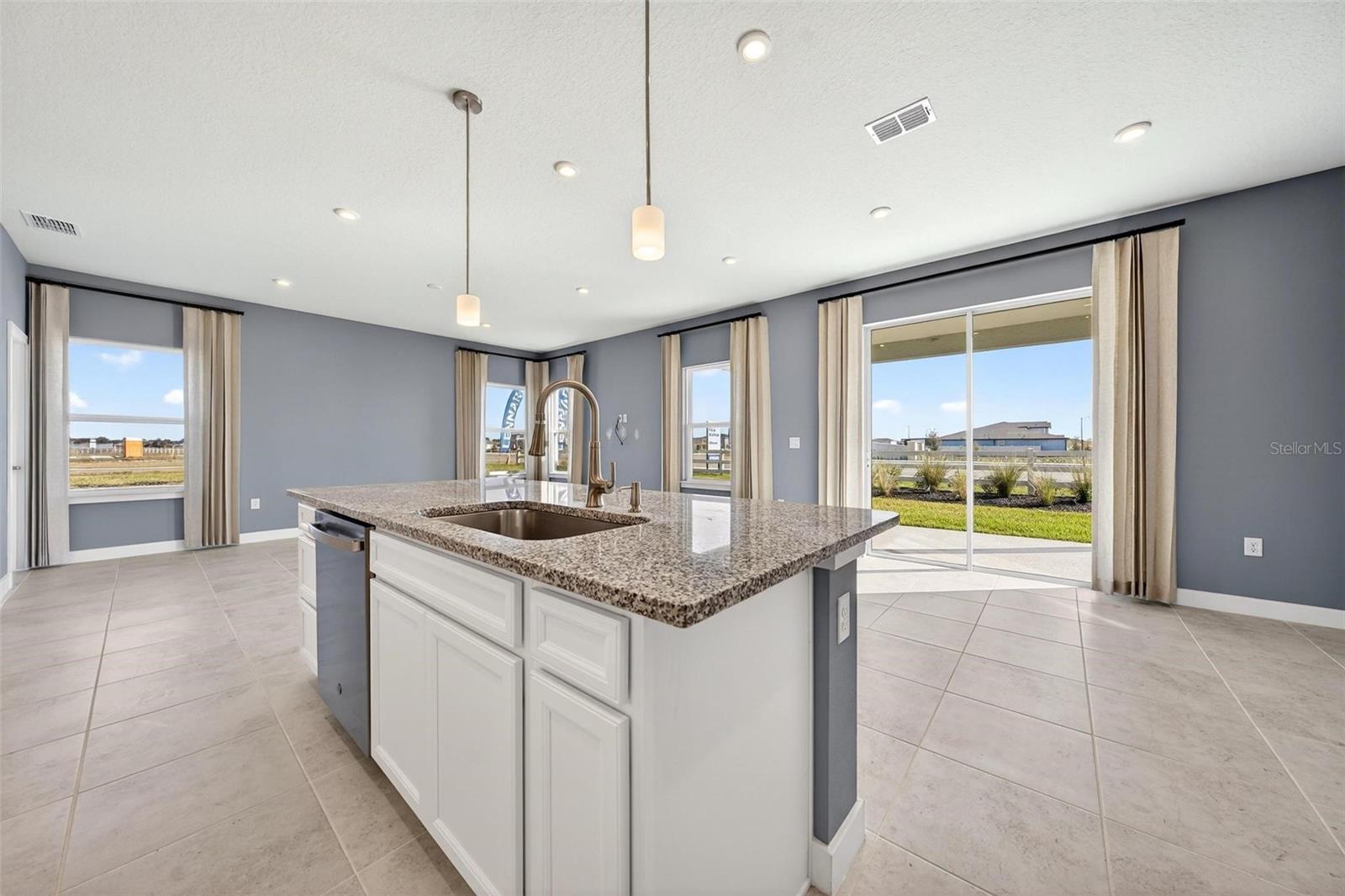 Image 18 of 88 For 6408 Domizio Drive