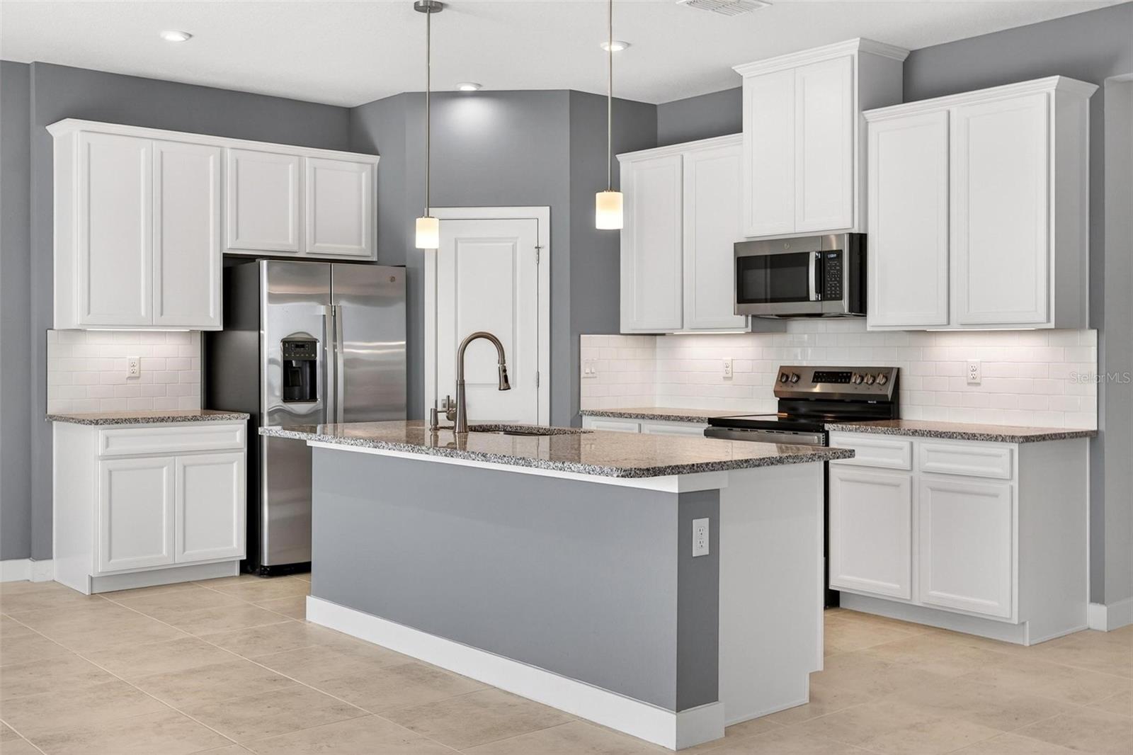 Image 7 of 88 For 6408 Domizio Drive