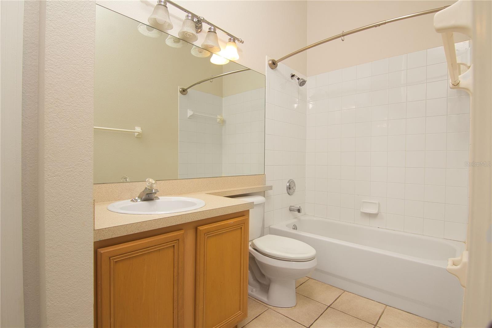 Image 16 of 26 For 454 Highbrooke Boulevard