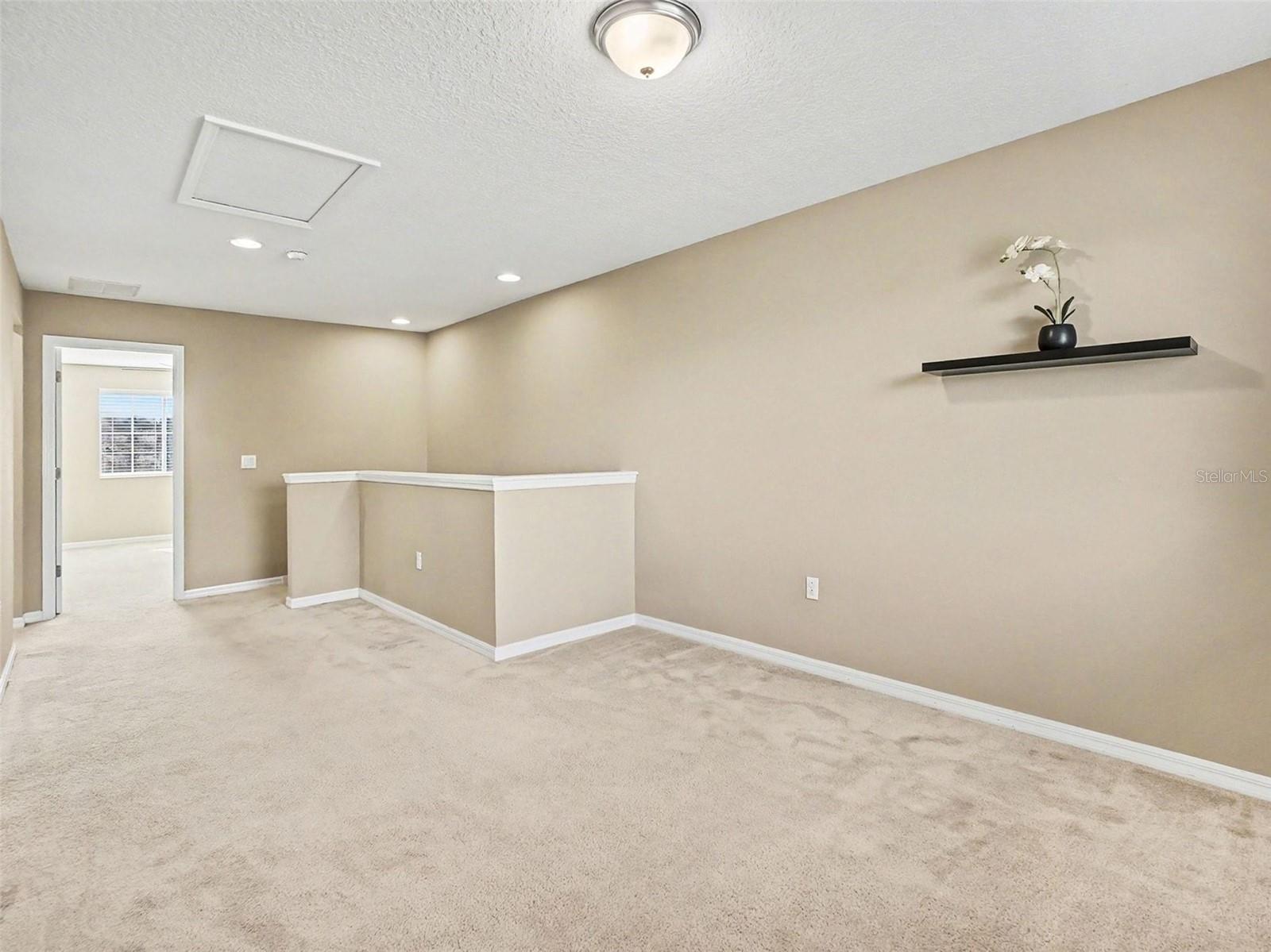 Image 18 of 41 For 2752 River Landing