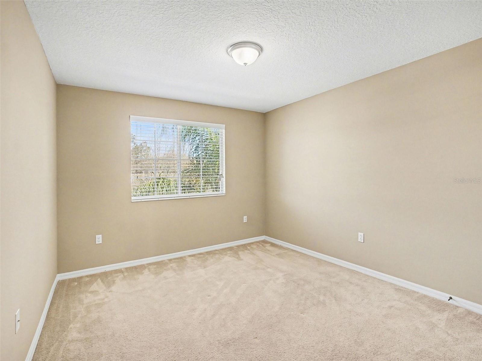 Image 24 of 41 For 2752 River Landing