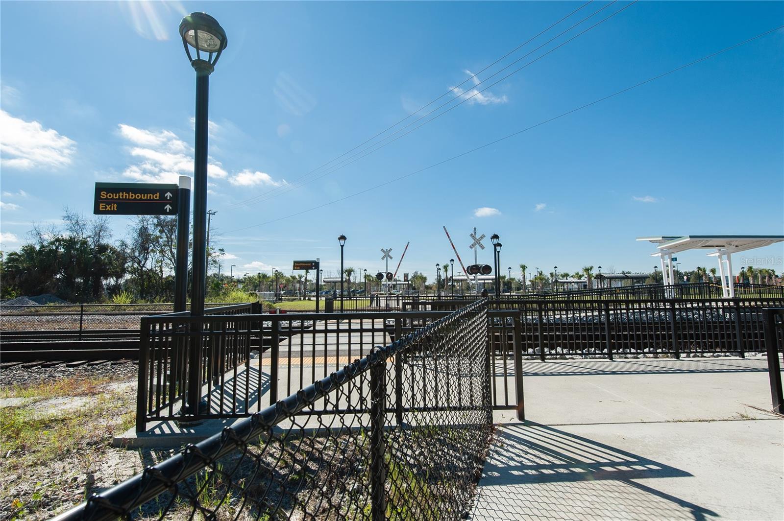 Image 39 of 41 For 2752 River Landing