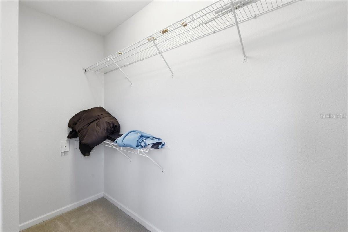 Image 34 of 41 For 5026 Tideview Circle 12