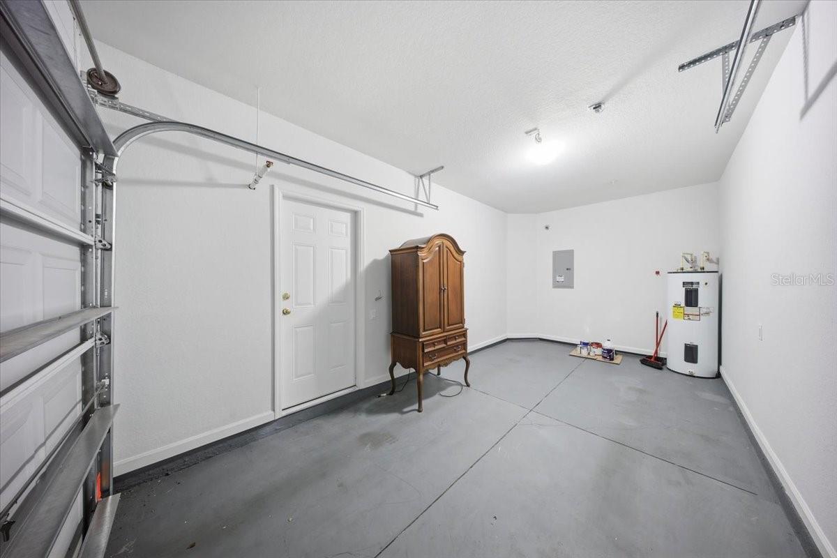 Image 41 of 41 For 5026 Tideview Circle 12