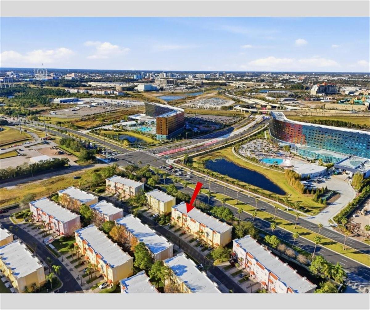 Image 5 of 41 For 5026 Tideview Circle 12