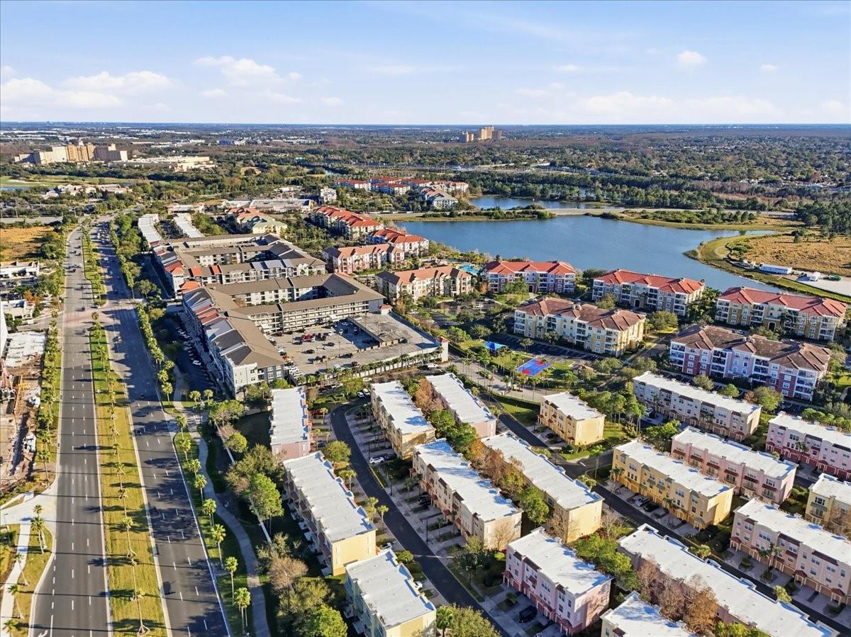 Image 7 of 41 For 5026 Tideview Circle 12