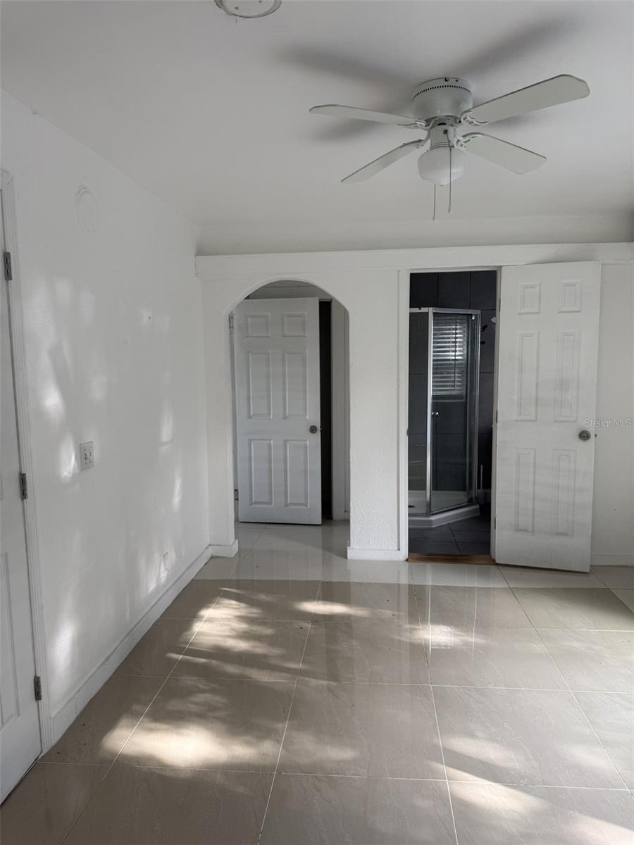 Image 2 of 6 For 5930 Alligator Lake Shore W A1