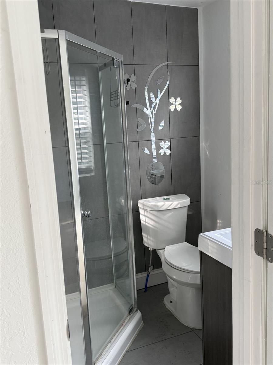 Image 6 of 6 For 5930 Alligator Lake Shore W A1