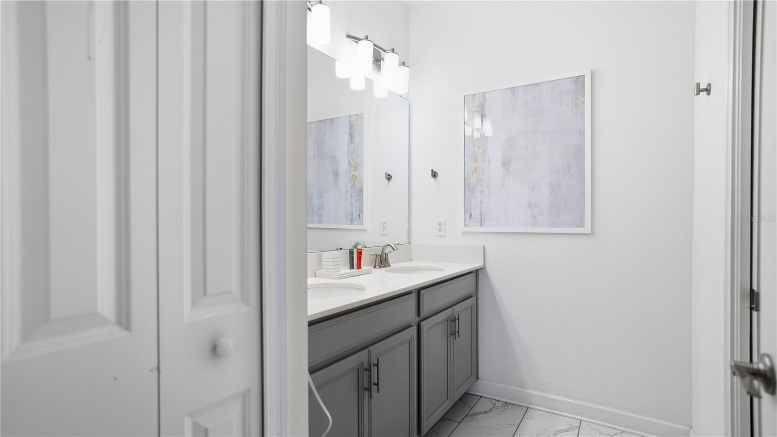 Image 16 of 62 For 2945 Fable Street