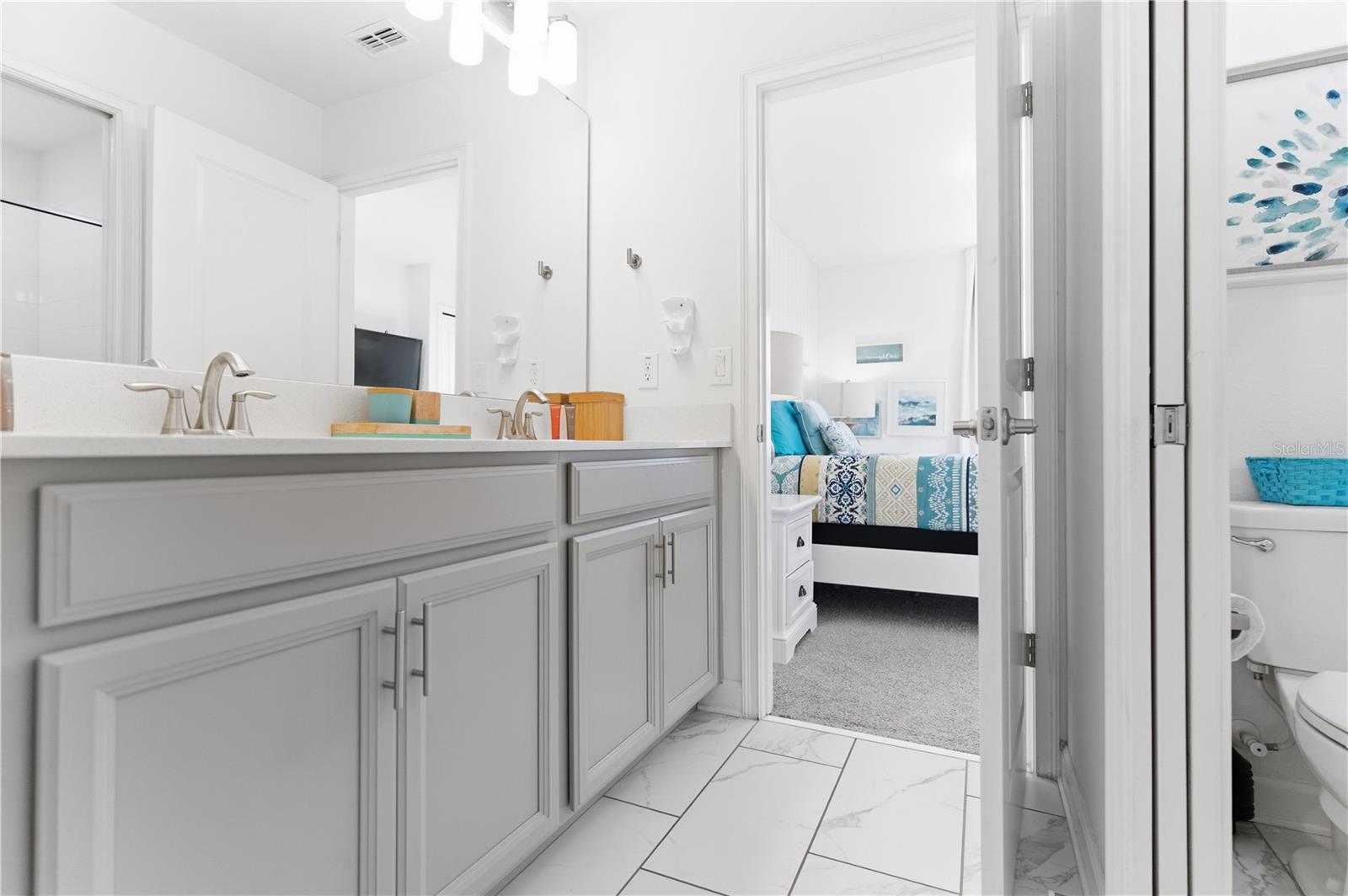 Image 32 of 62 For 2945 Fable Street